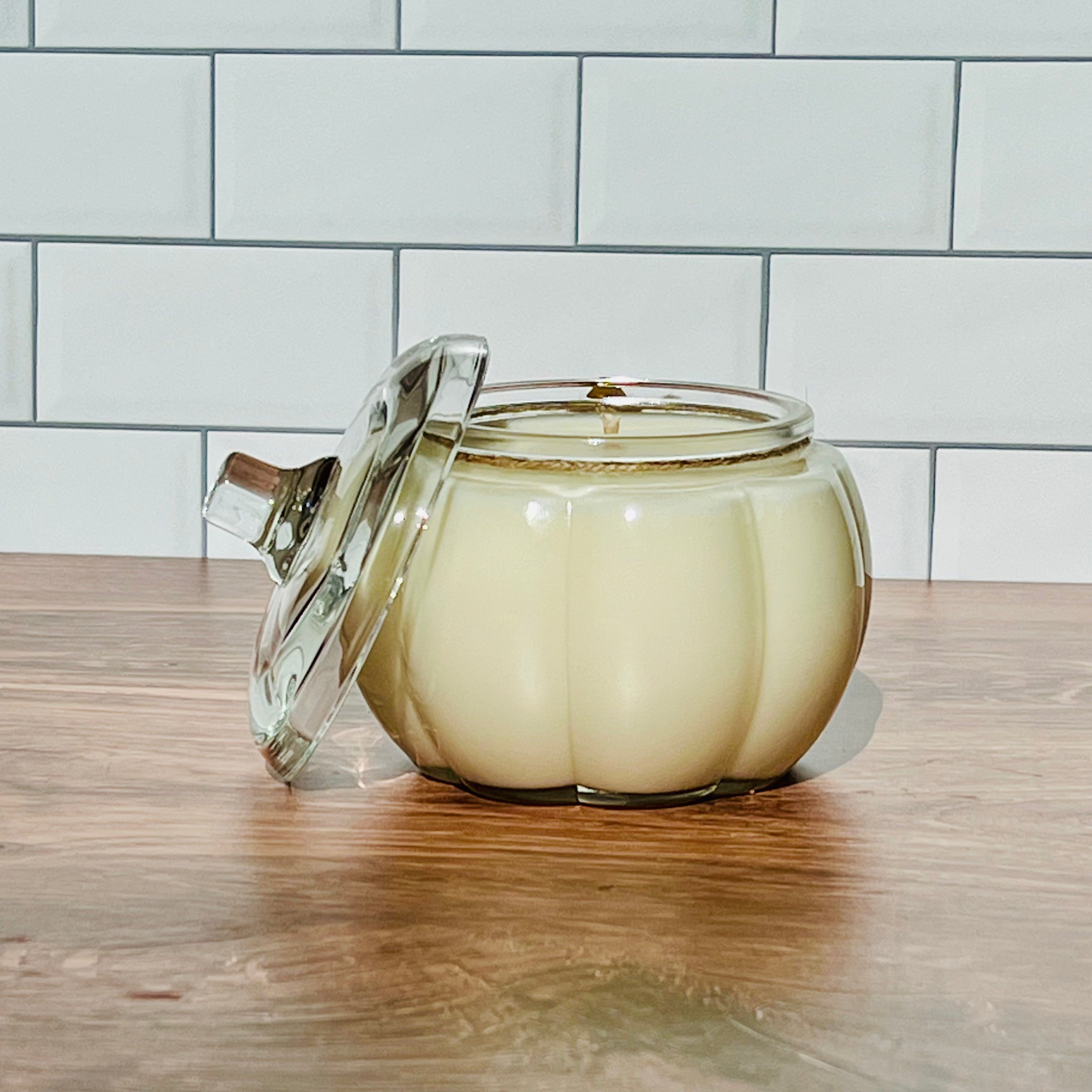 Fall Farmhouse 20oz Soy Candle